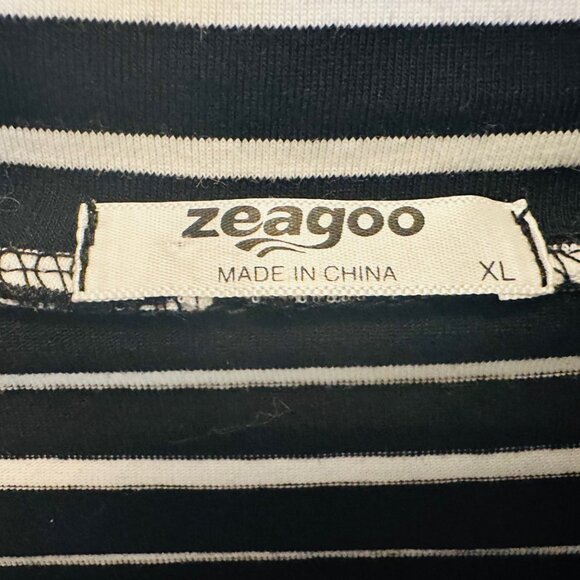 Zeagoo Black & White Stripe Long Sleeve Tie-Neck Top – Size XL - Picture 4 of 4